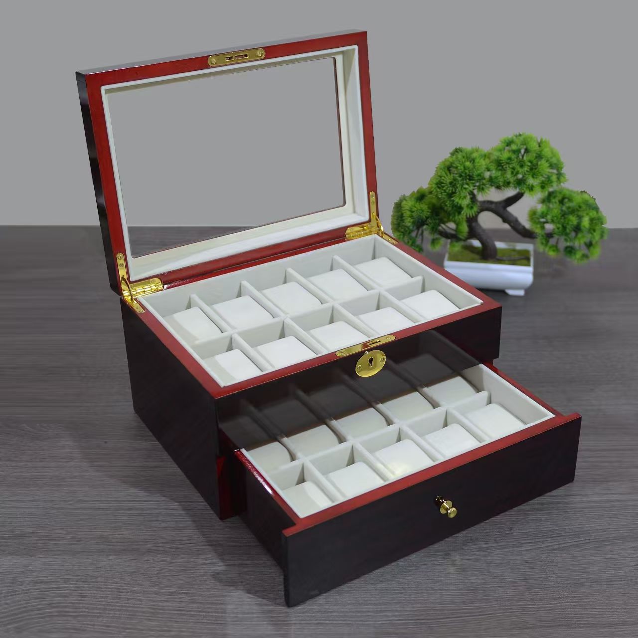 20 Slot Ebony Watch Storage Box Wooden with Lock and key ideal gift for Men and Women