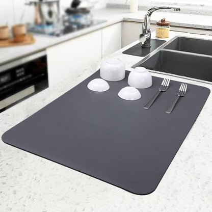 Quick drying mats for kitchen counter tops