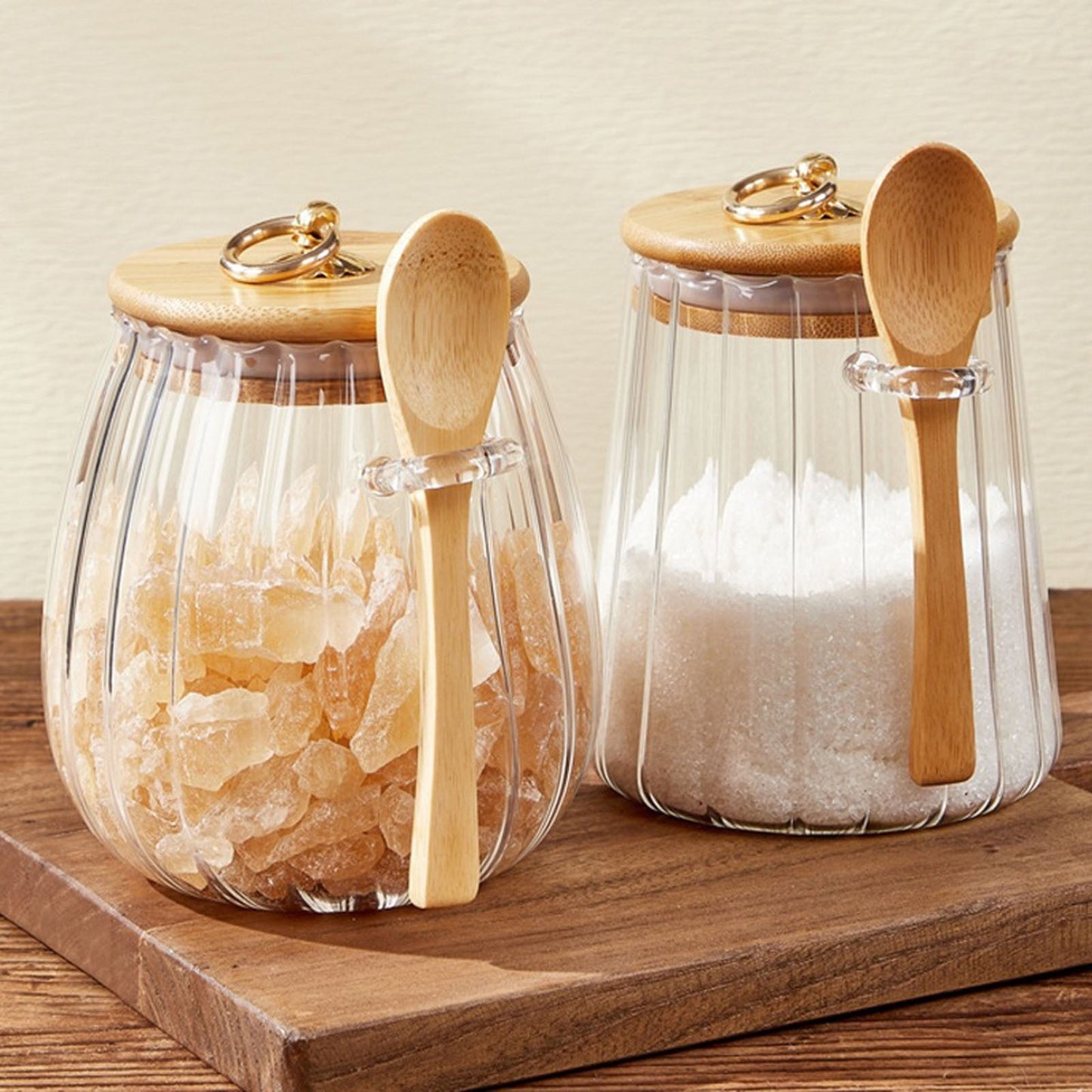 700ml Glass Coffee Canister Airtight Storage Jar Petal Decorative Container with Lid Metal Handle Easy to Grasp Material