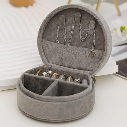 Handy jewelry box organiser Smaller ideal for rings chains travel pouch offer sale